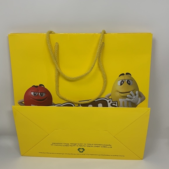5 M&M’s World medium paper bags for party favors used - Picture 3 of 16